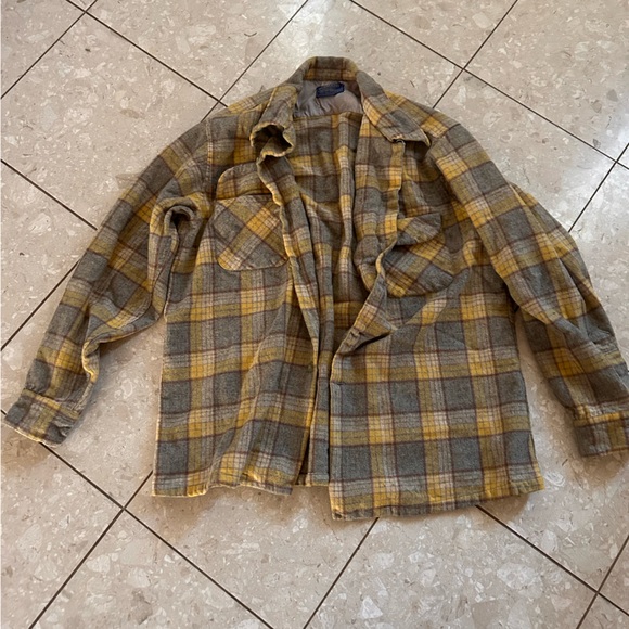 Woman’s Wool Button Up Shirt - Picture 1 of 2